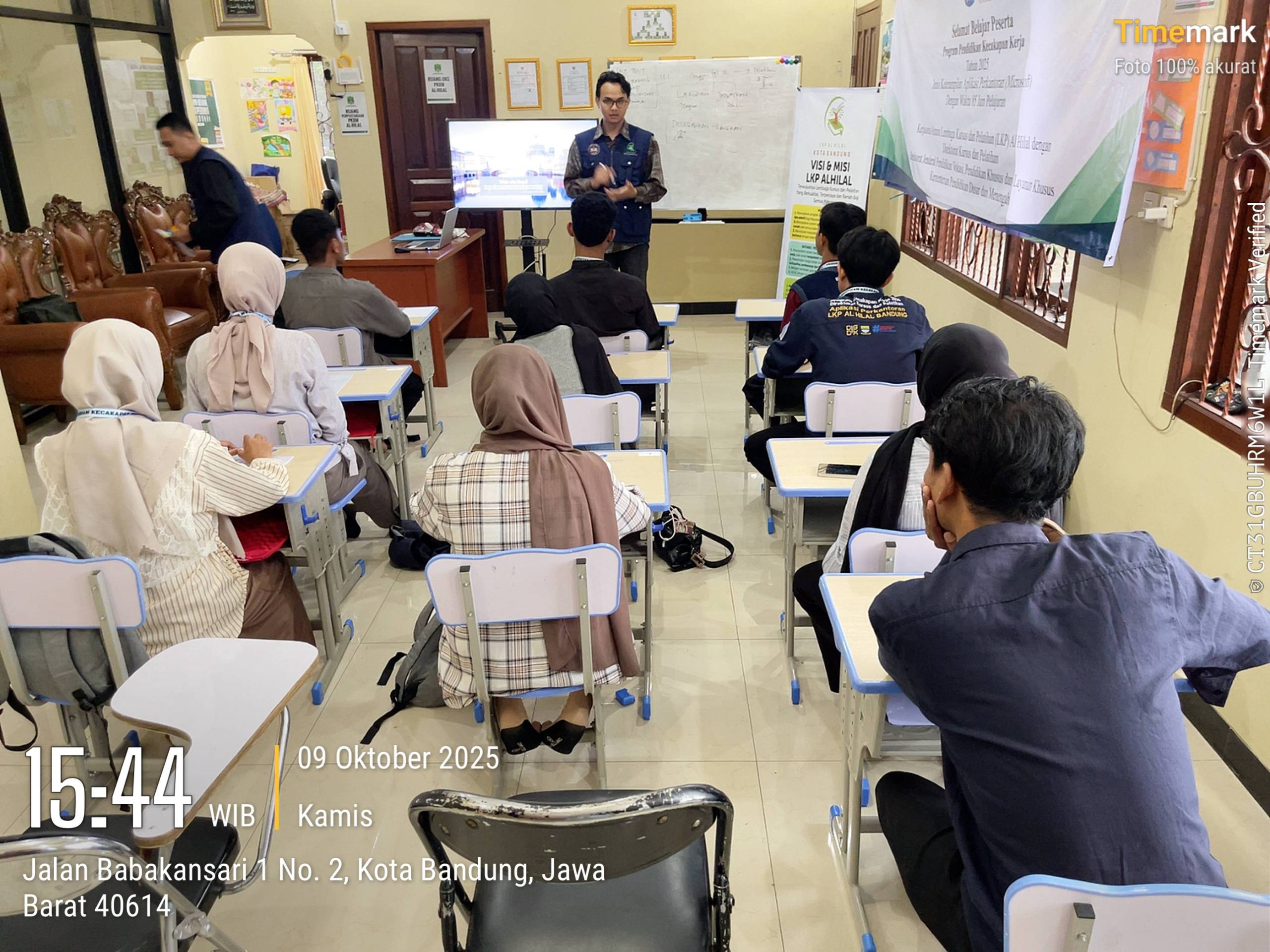 Pelatihan Public Speaking